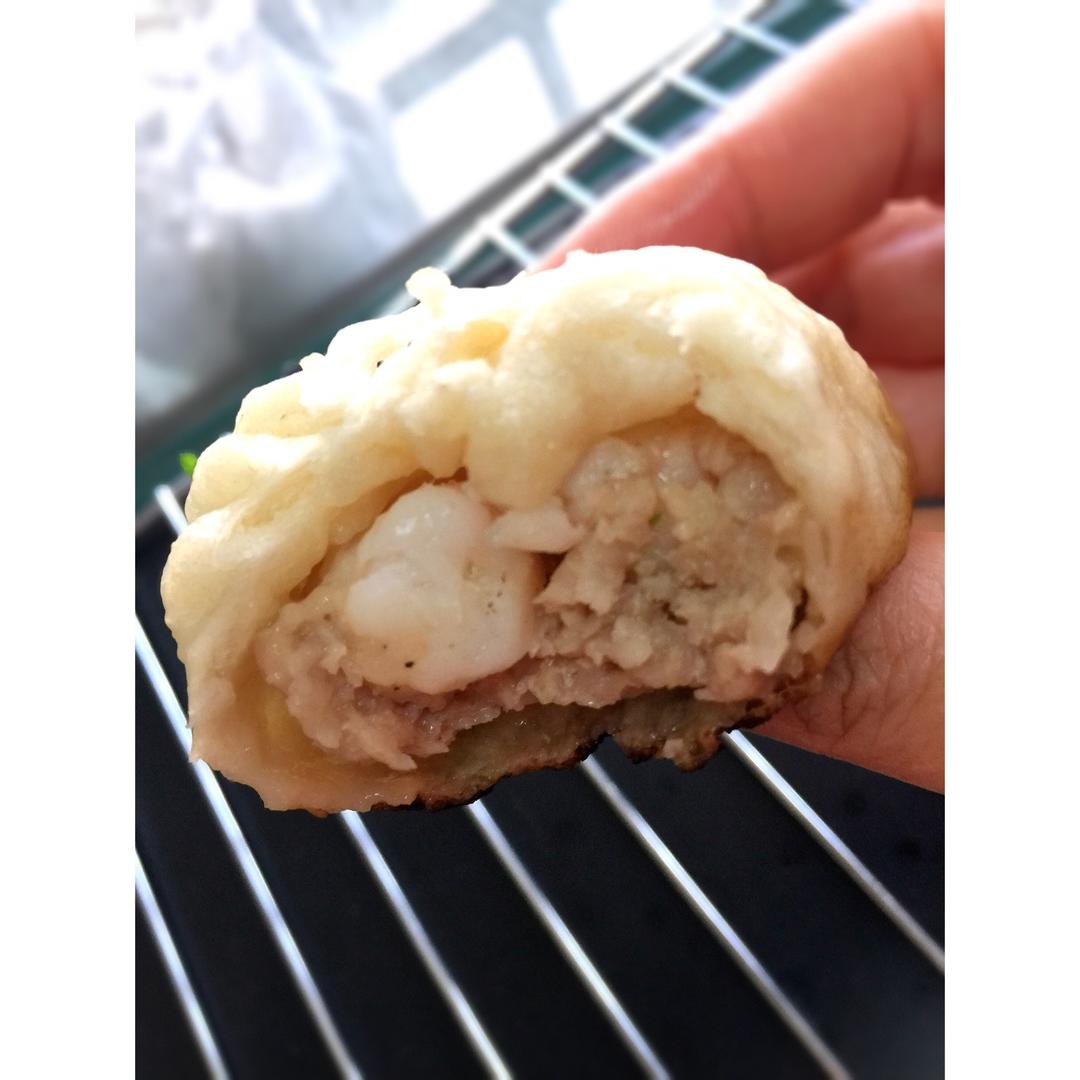 鲜虾猪肉生煎包（一定要看视频哟~）