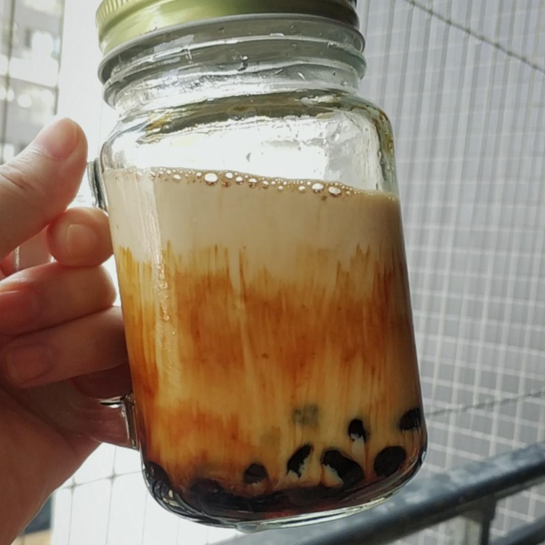 黑糖珍珠鲜奶-在家喝鹿角巷