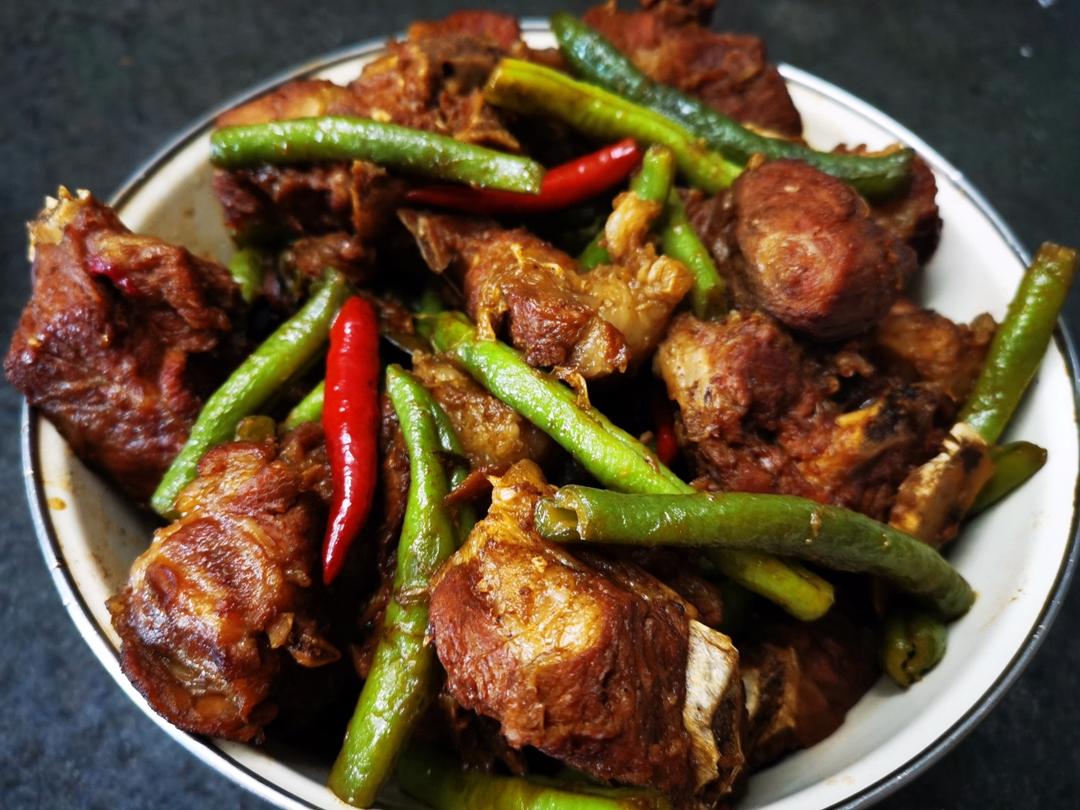 豆角炖排骨