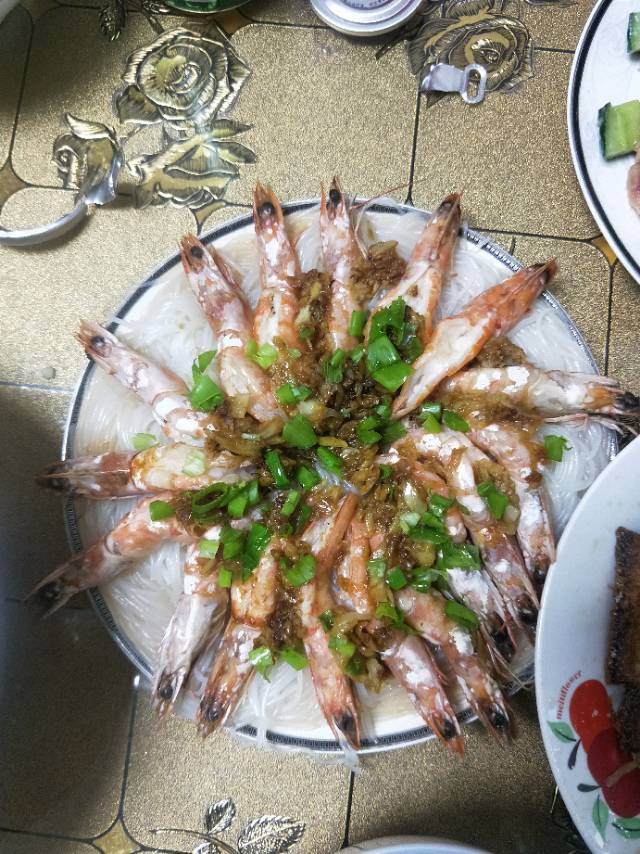 蒜蓉粉丝蒸虾
