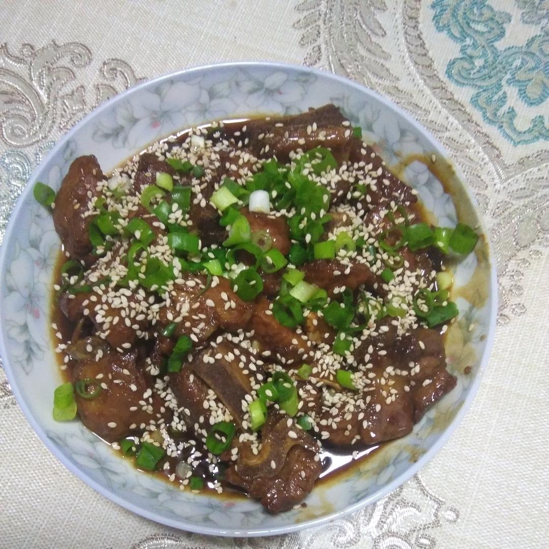 懒人版糖醋排骨-比红烧的更开胃更下饭！