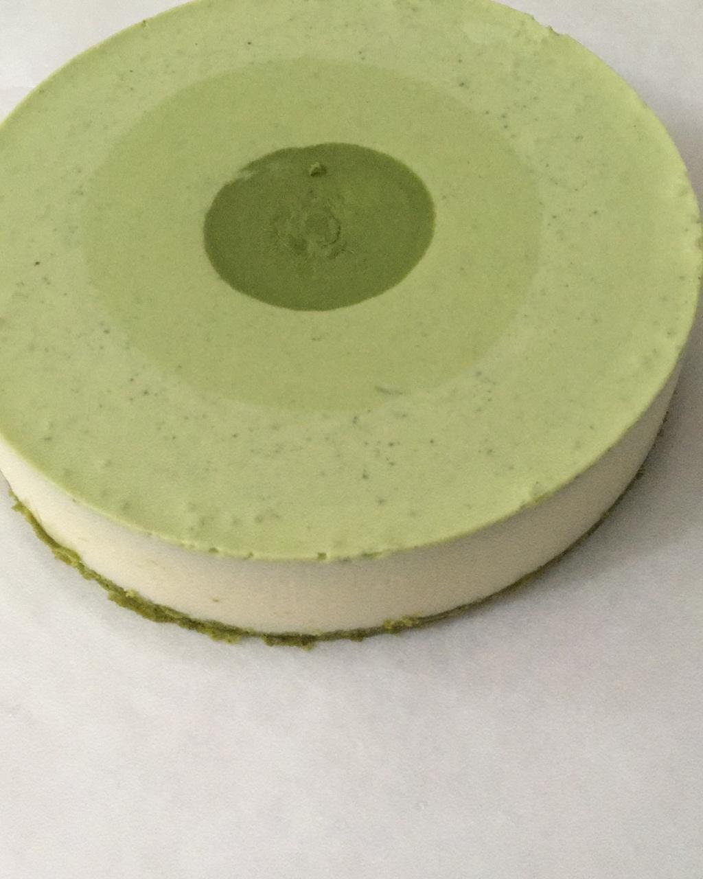 渐变抹茶慕斯蛋糕：我Amanda带着既美又作的抹茶甜点又来了！【曼食慢语】