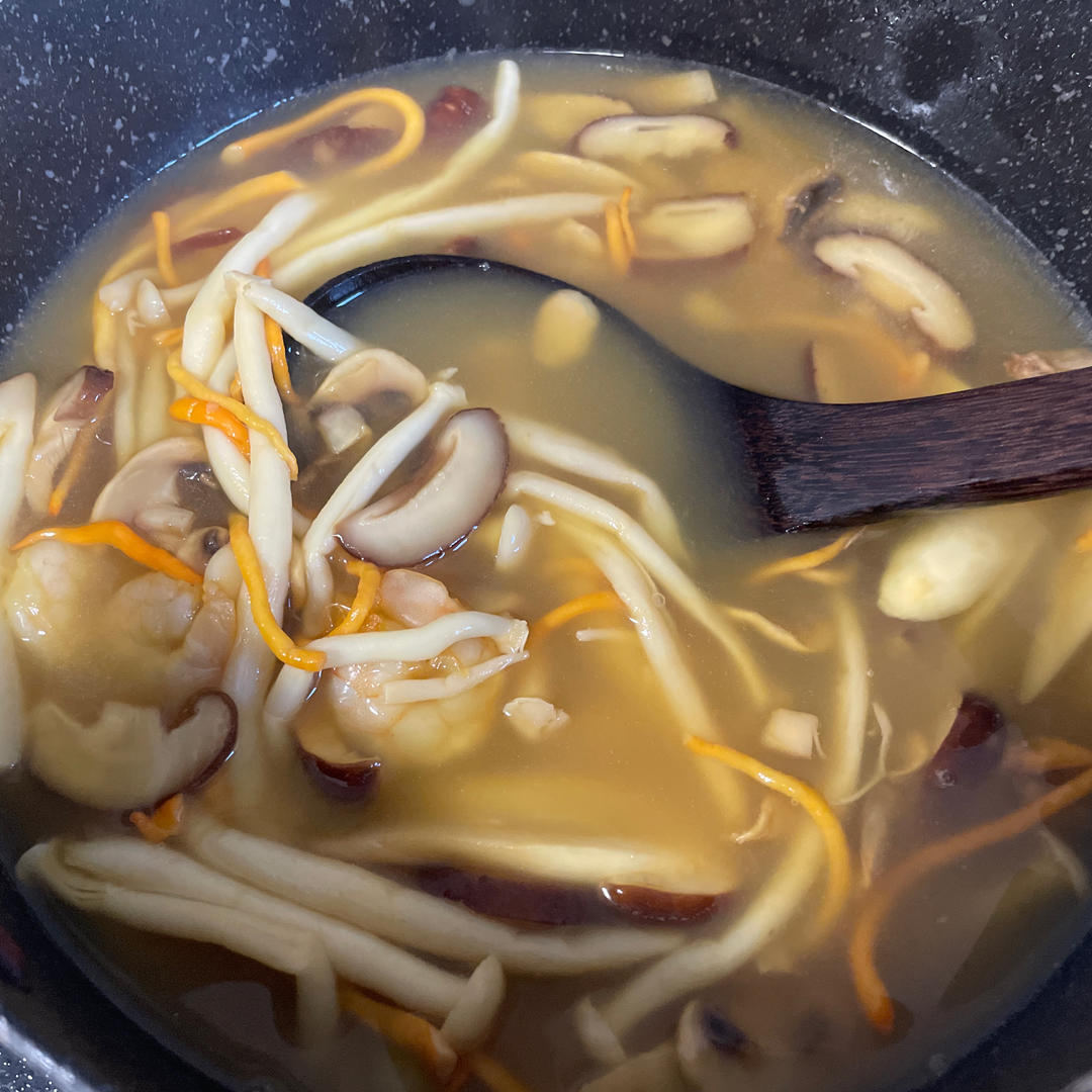 低卡减脂餐~三鲜菌菇汤