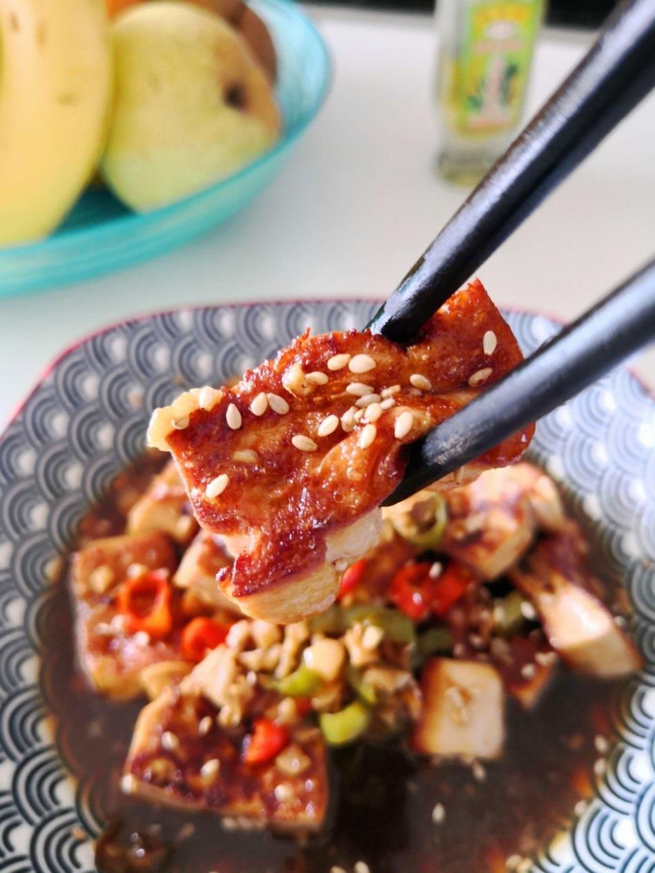 外酥里嫩的煎豆腐