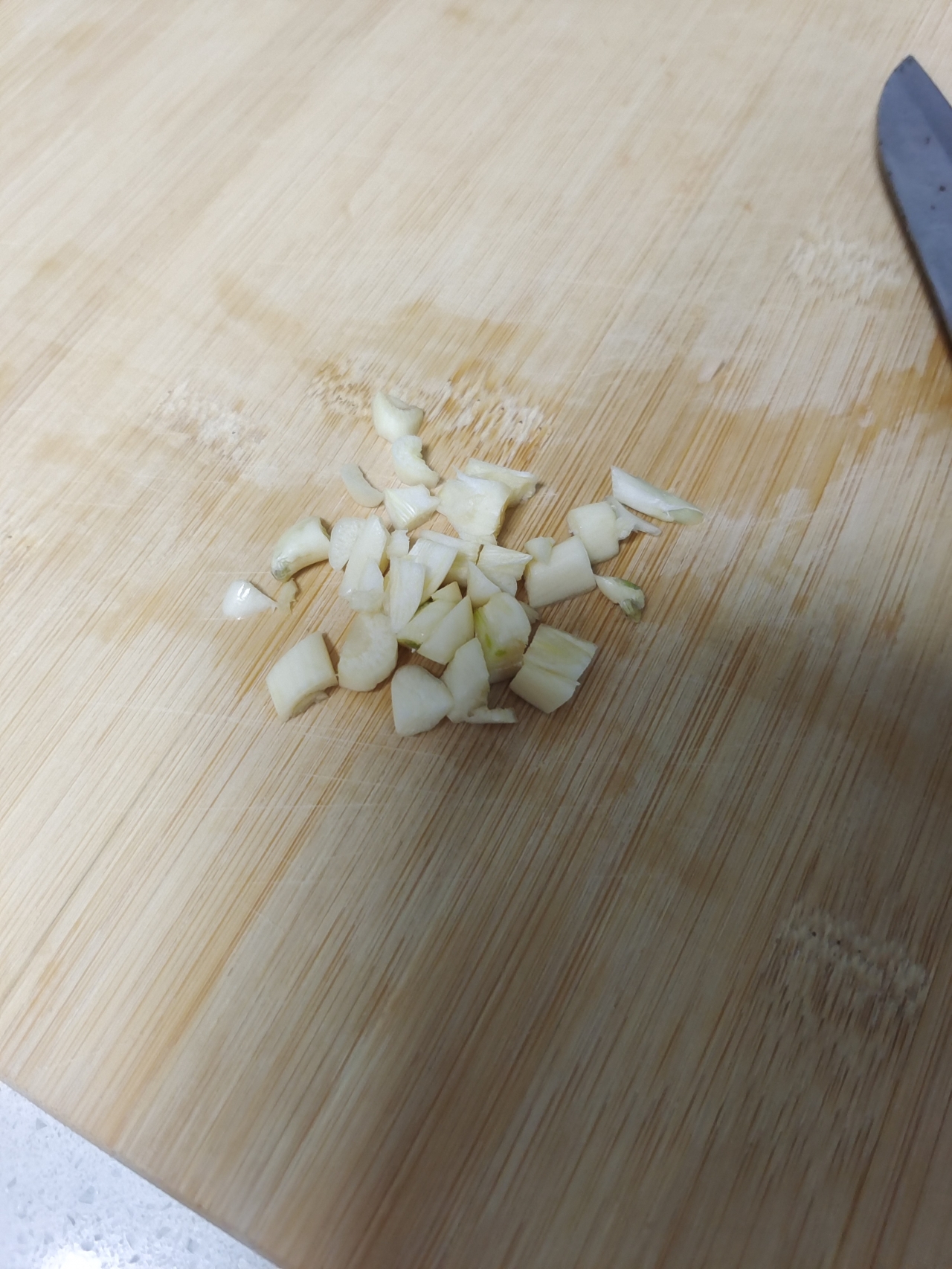 拌饭神菜—黑胡椒三丁菜的做法 步骤2