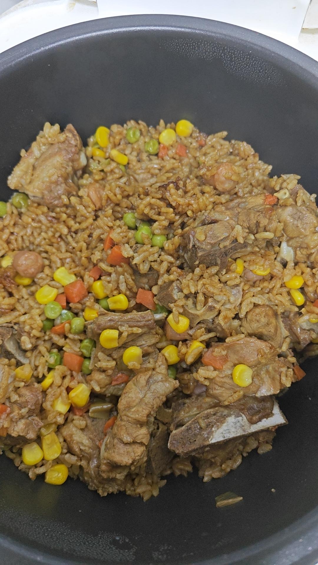 排骨焖饭/电饭煲焖饭煲仔饭