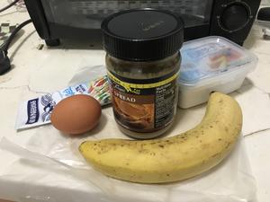 香蕉花生酱飞饼（卖相差了点 口味不错）的做法 步骤1