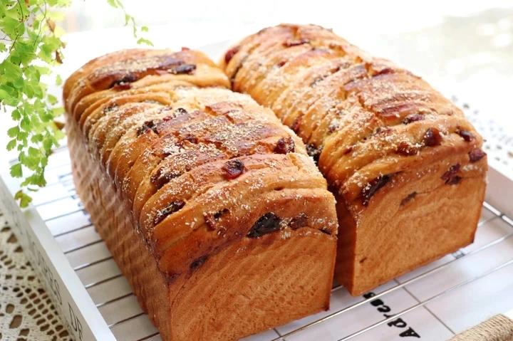 手撕蔓越莓炼乳吐司