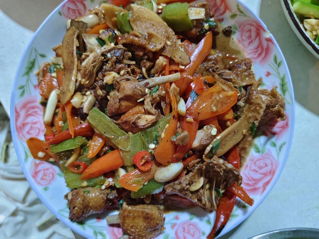 沂蒙炒鸡——好吃到舔盘