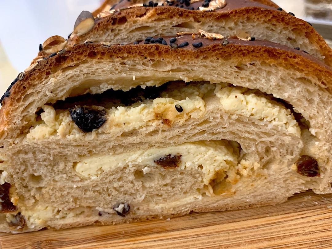 全麦杂粮乳酪面包