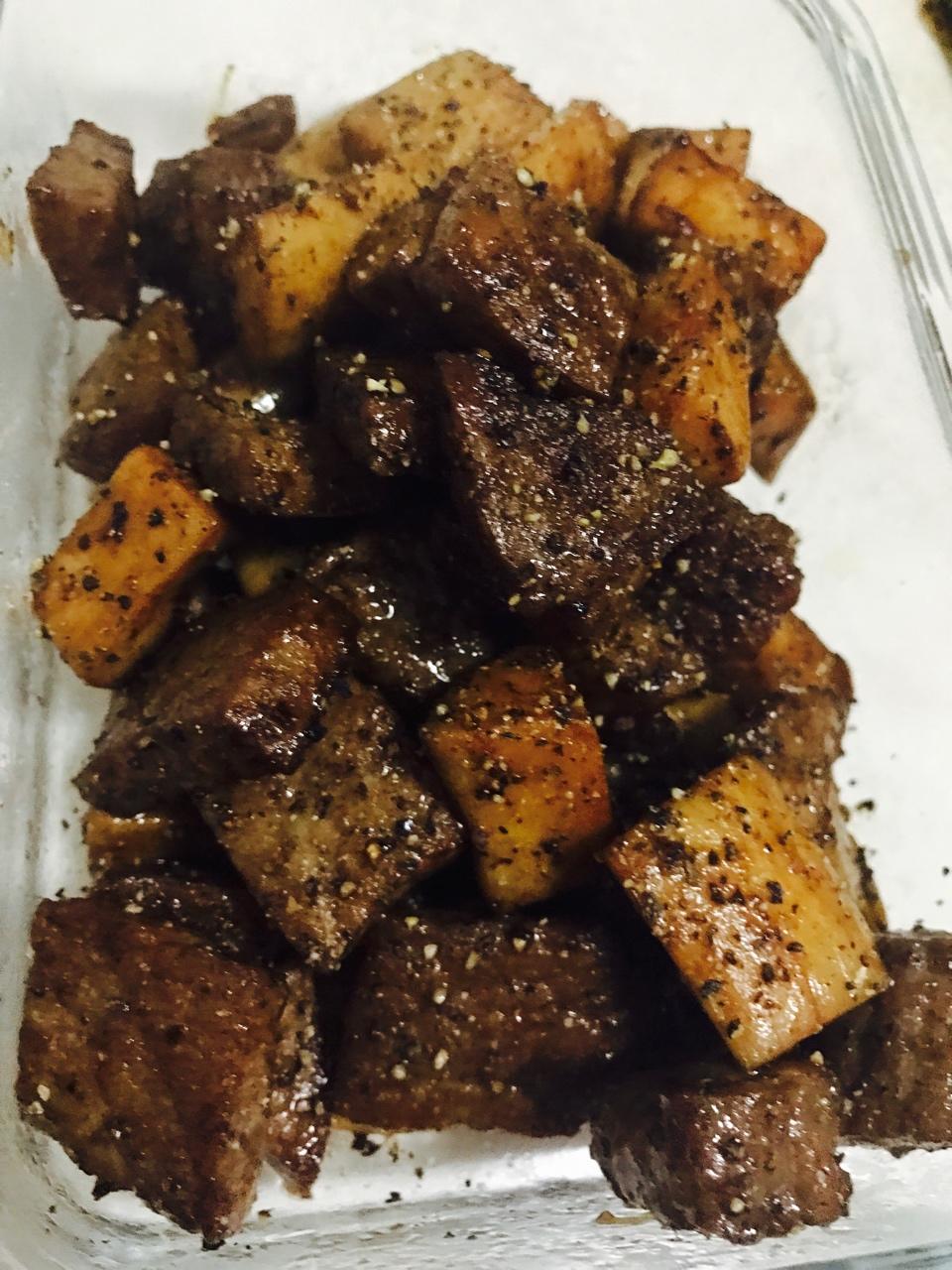 黑胡椒杏鲍菇牛肉粒