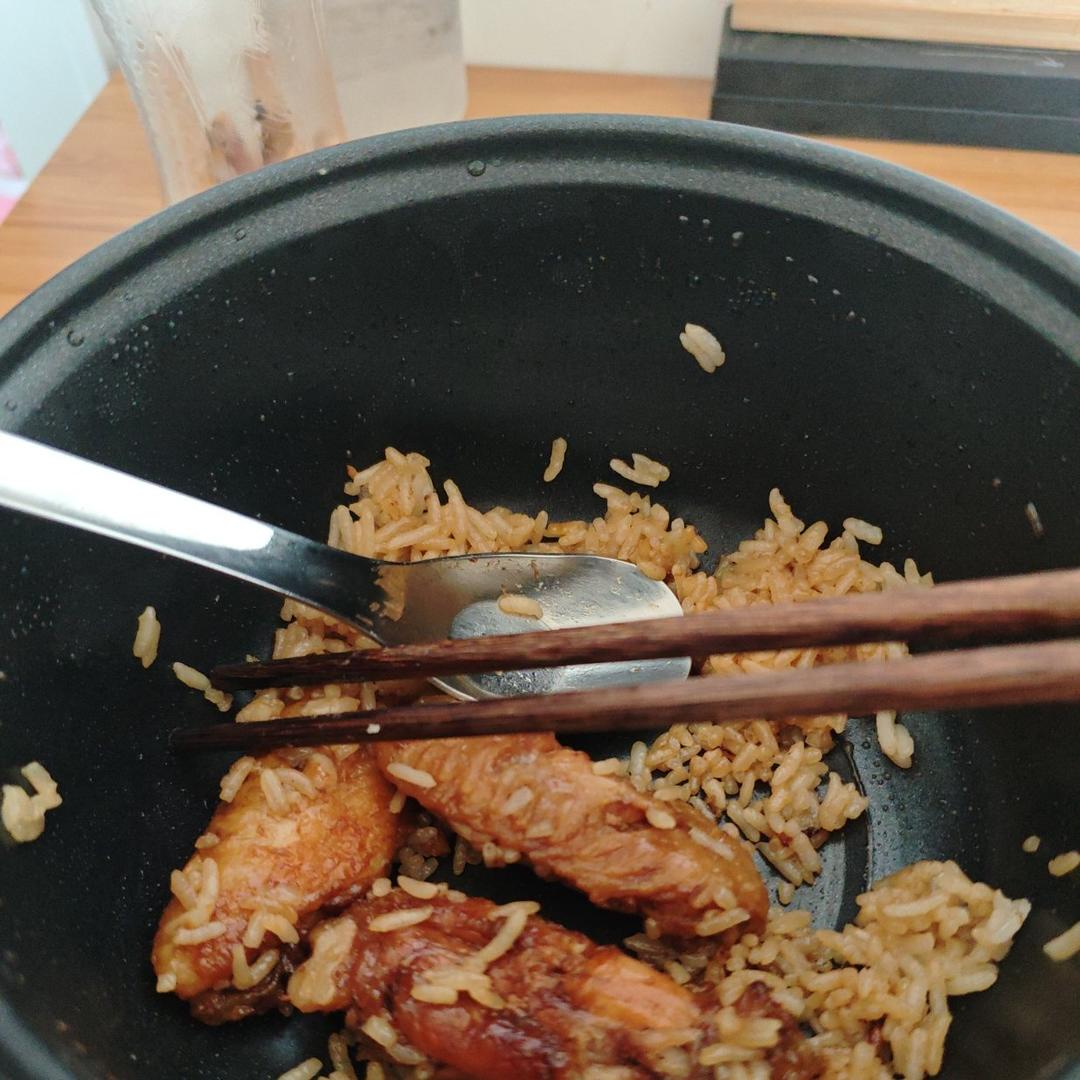 宿舍美食，电煮锅超简单可乐鸡翅焖饭