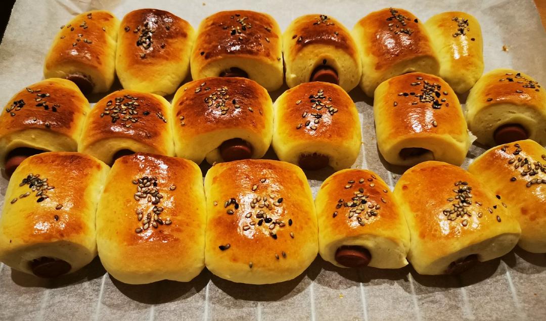 迷你肠仔包(手工揉面)