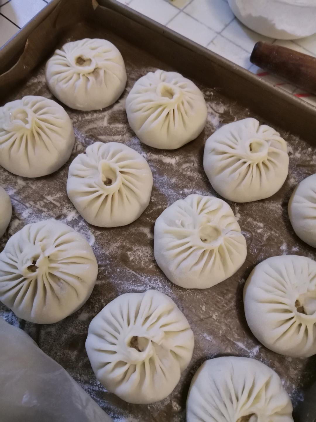汤汁超多的灌汤包～～附超详细超好的皮冻制作方法