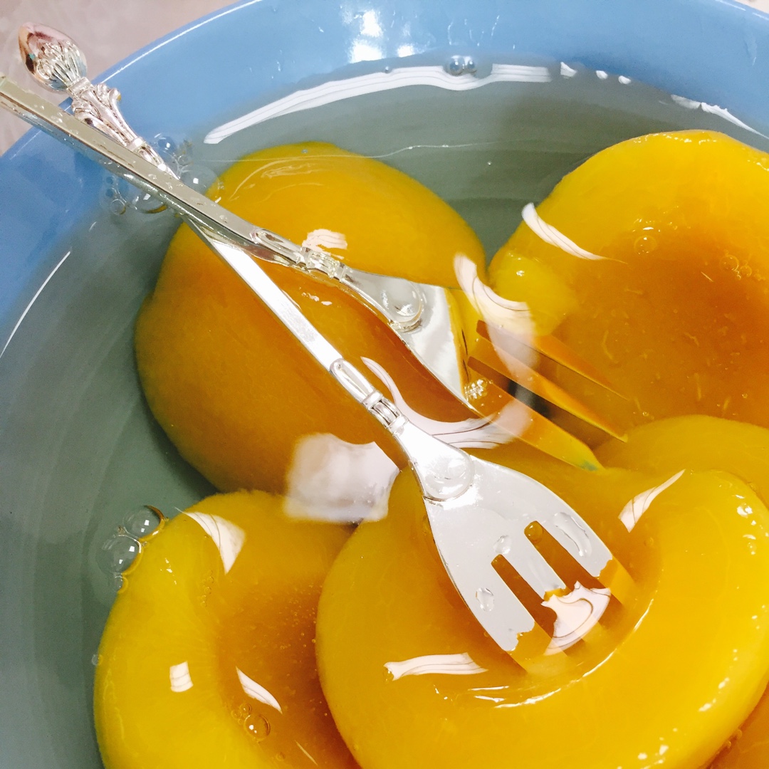 英爱▼做的冰糖黄桃/黄桃罐头