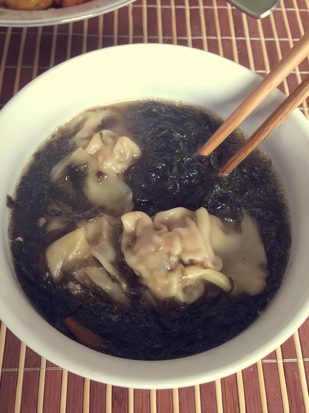 鸡肉馄饨（鸡汤）的做法