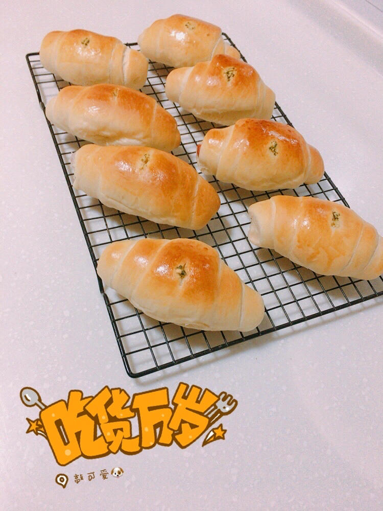 Happy520!  蒜香火腿肠面包（小热狗）给无肉不欢的你～孙小美的手作