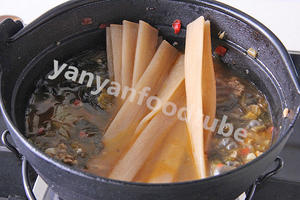 酸爽宽粉砂锅 Hunan Glass Noodles的做法 步骤8