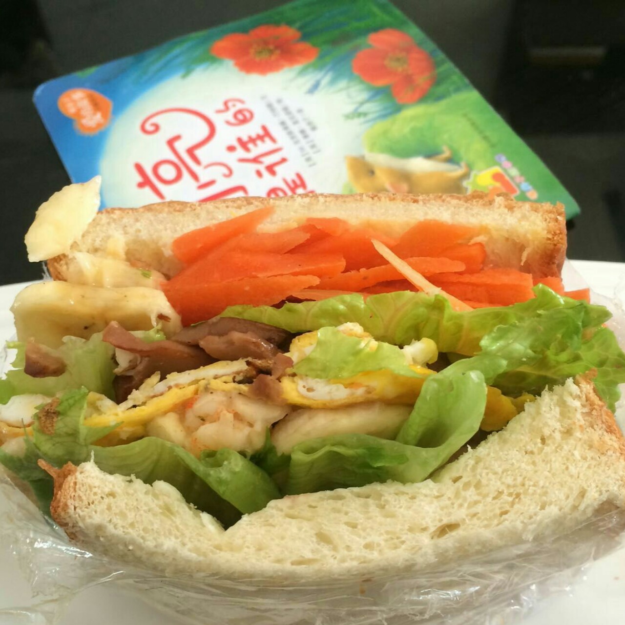 如何做超厚的沼三明治~详细tip！牛油果鸡蛋午餐肉三明治~