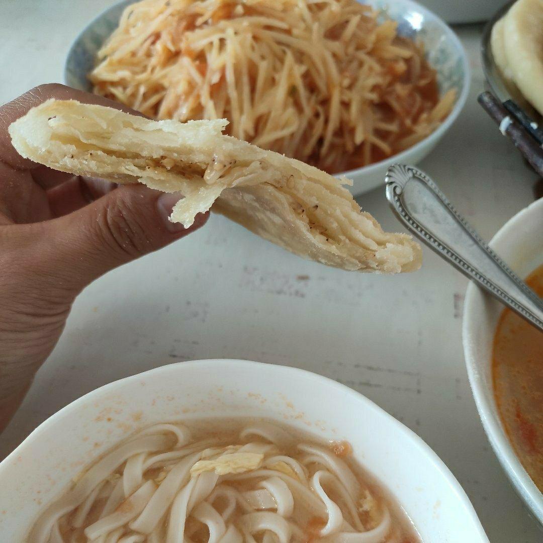 要多软就有多软的烫面芝麻小糖饼，甜到心窝❤️