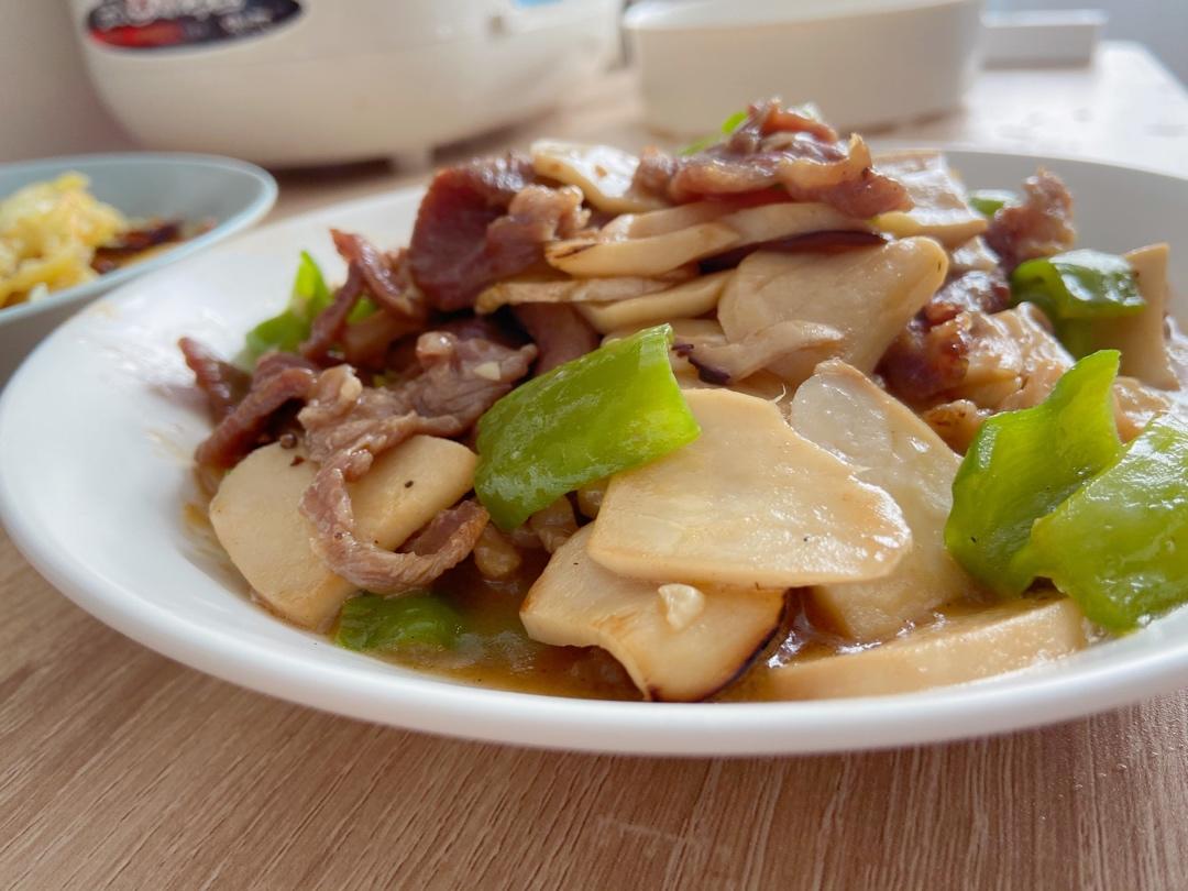 黑椒汁杏鲍菇炒牛肉
