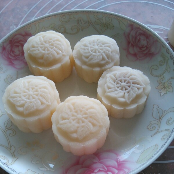 冰皮豆沙月饼