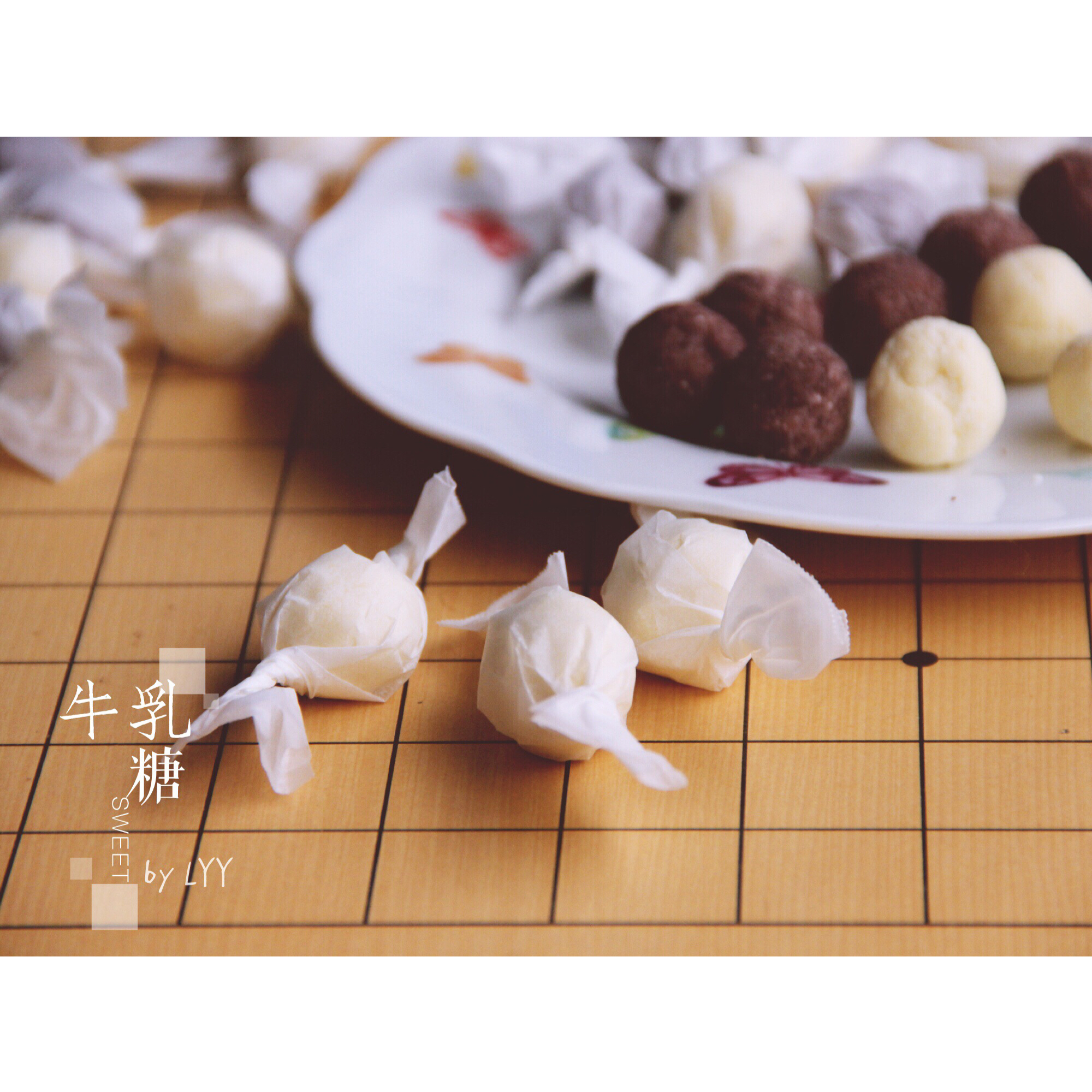 四种口味的五分钟牛乳糖—原味、巧克力、咖啡、抹茶
