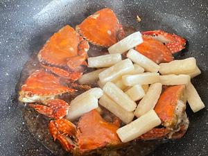 螃蟹炒年糕的做法 步骤7