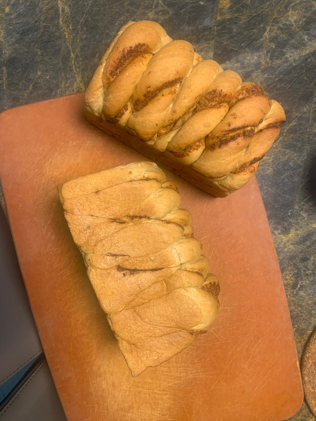 肉松吐司【超多料香爆马苏里拉】