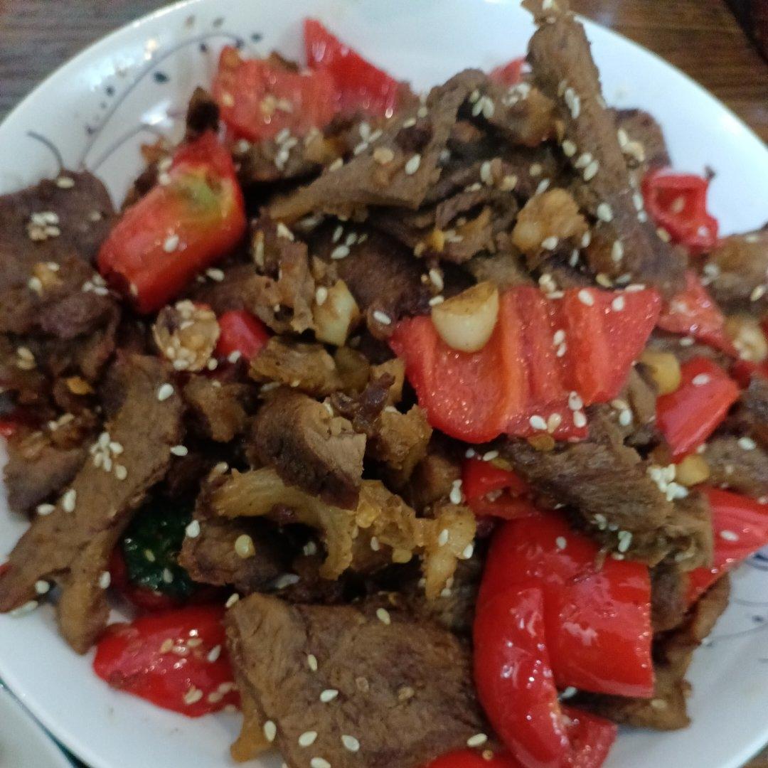 轻松解决晚餐之爆炒熟牛肉