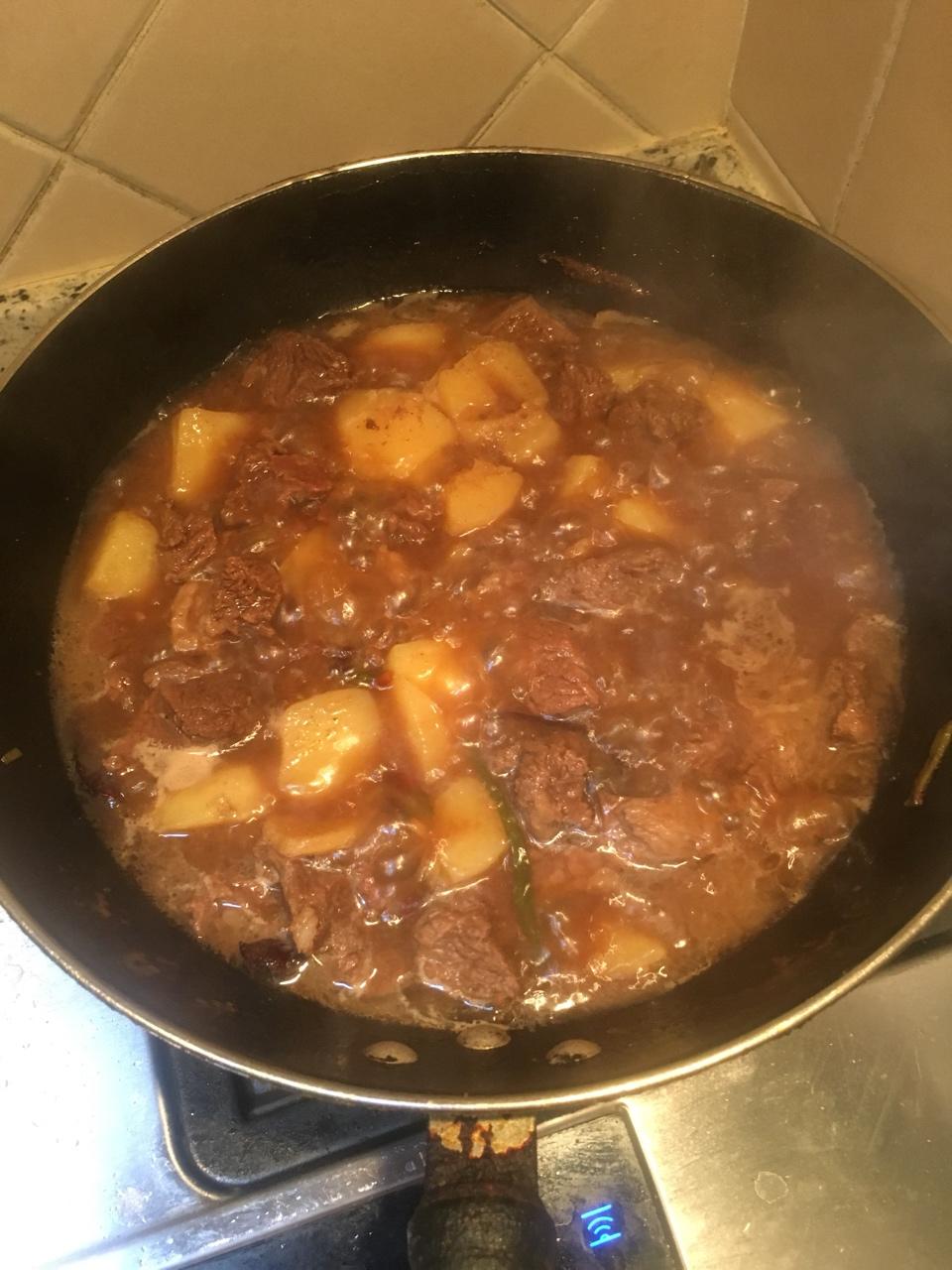 牛肉烧土豆