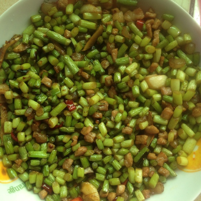 下饭菜～蒜苔肉末