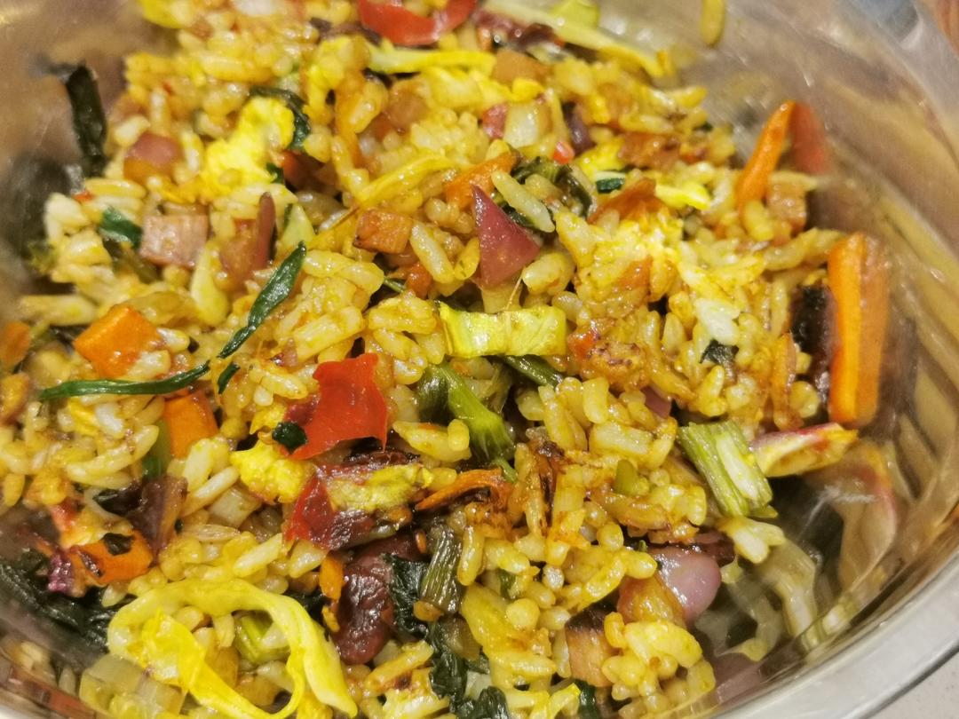 10块钱喂饱全家的【怪噜饭】，附赠【红醋萝卜】做法