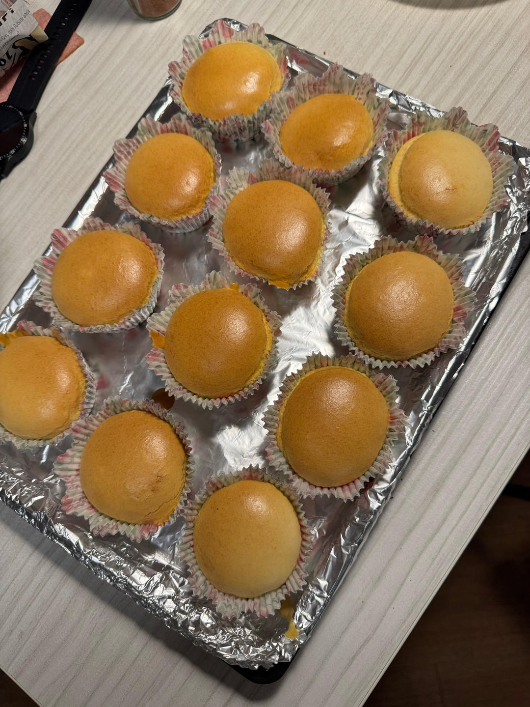 不塌陷不开裂不缩腰杯子蛋糕分享