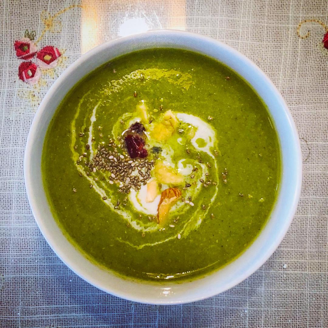 罗勒西兰花排毒汤 Winter Broccoli Detox Soup
