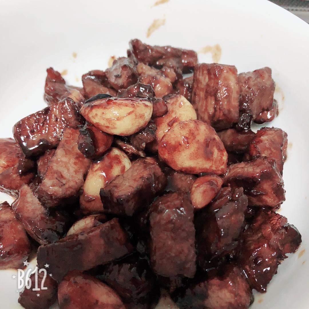 黑椒蒜子牛肉粒