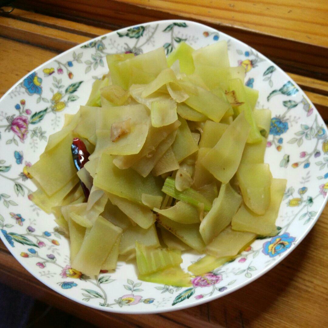 清炒莴笋丝