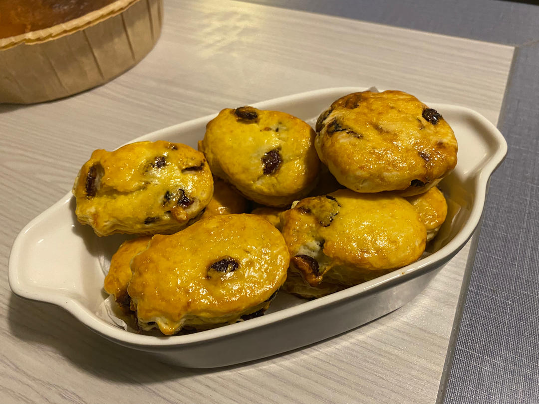 不用醒面，一次成功的葡萄干司康，好吃到爆