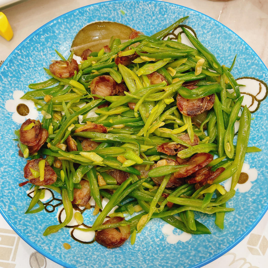 家常菜—四季豆炒腊肠