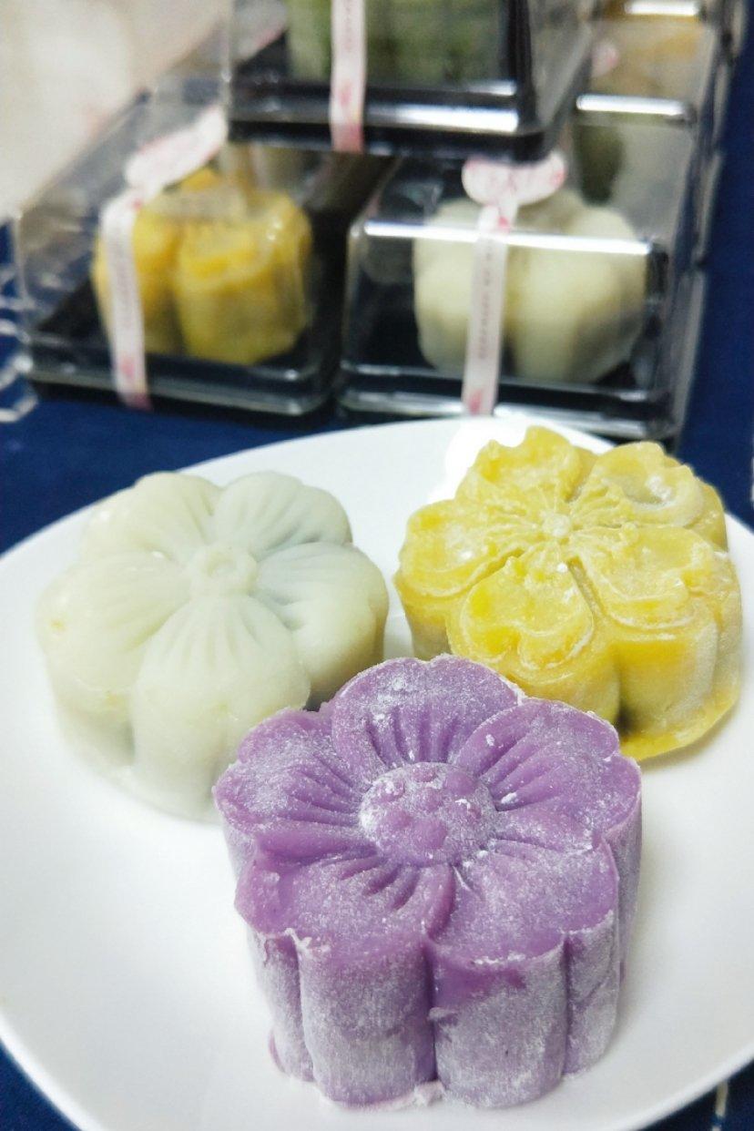 好吃到哭的冰皮月饼（细腻绿豆沙/榴莲）