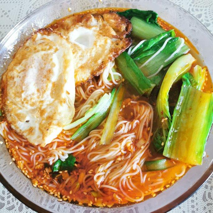 酸汤面