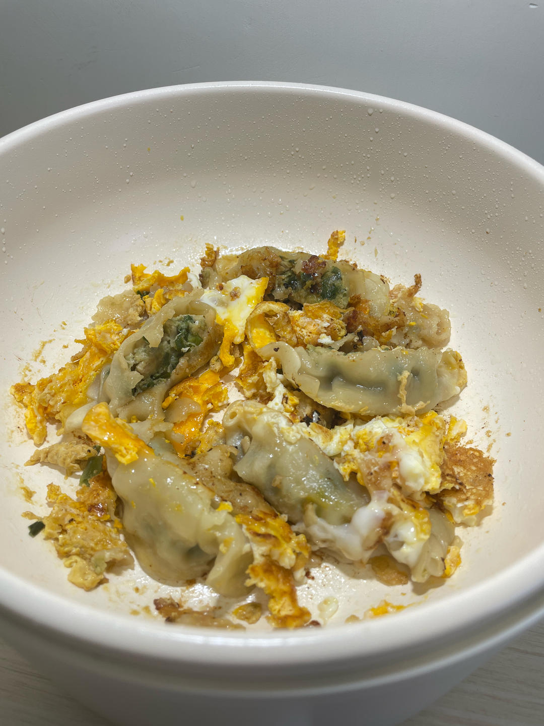 家的味道～酥脆鲜香的猪肉韭菜锅贴