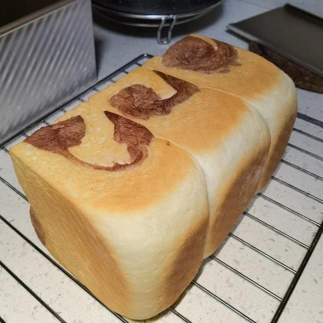 手工揉面也可以做的土司面包