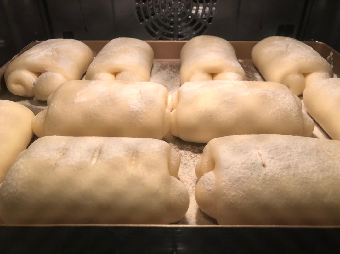 软到不知所措的牛奶卷