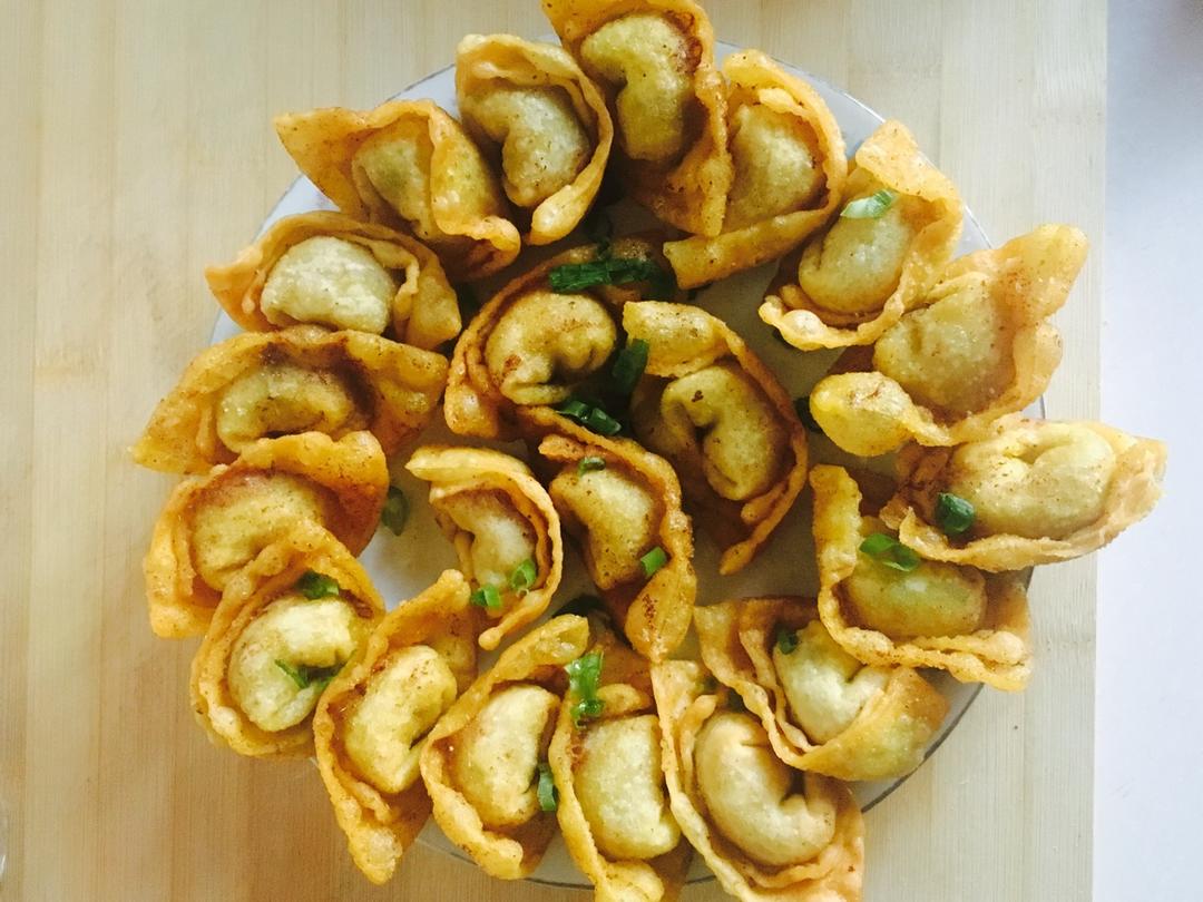 金凯凯做的炸抄手