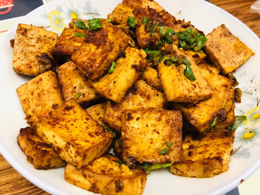 drli做的秘制葱香蒜蓉烤豆腐烤箱版