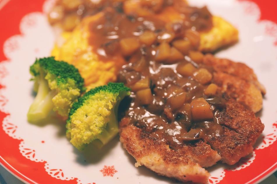 咖喱猪排蛋包饭