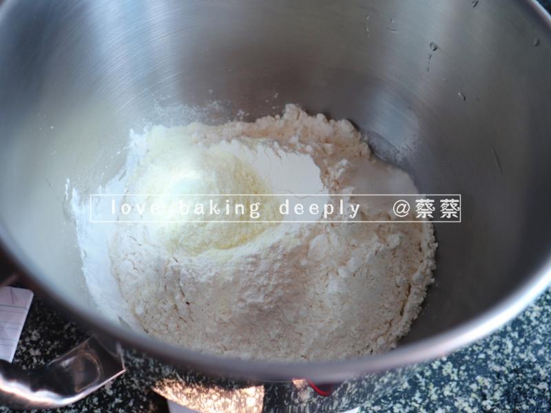 纯奶手撕吐司的做法 步骤1