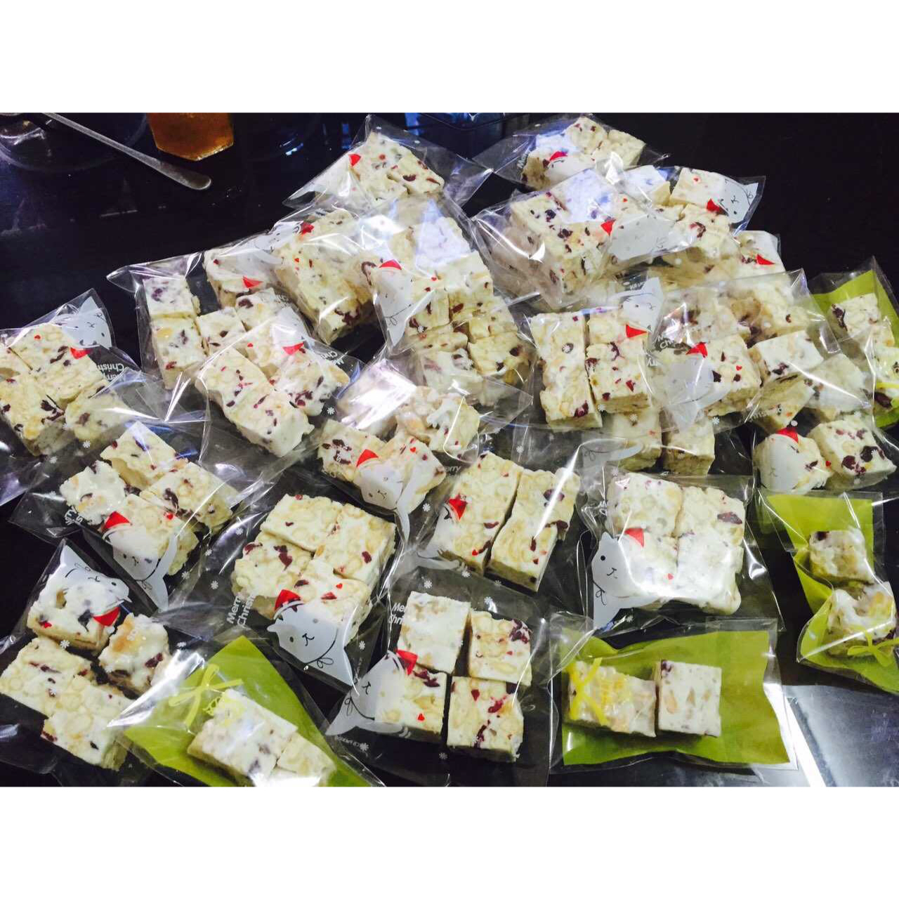 蔓越莓牛扎糖沙琪玛