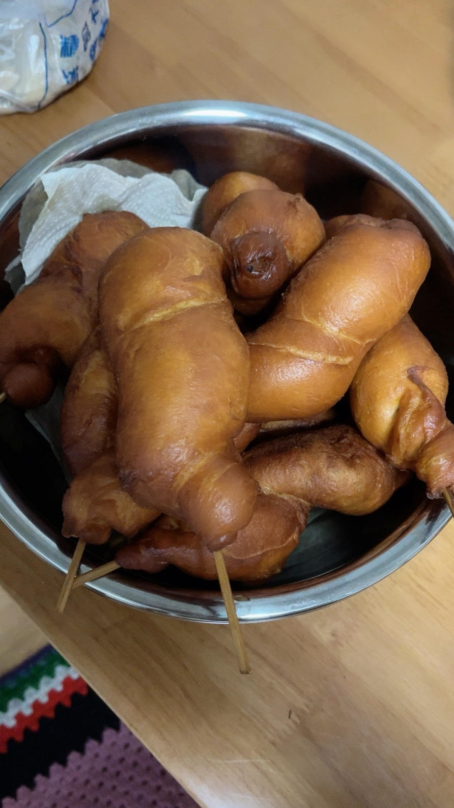 鸡腿面包